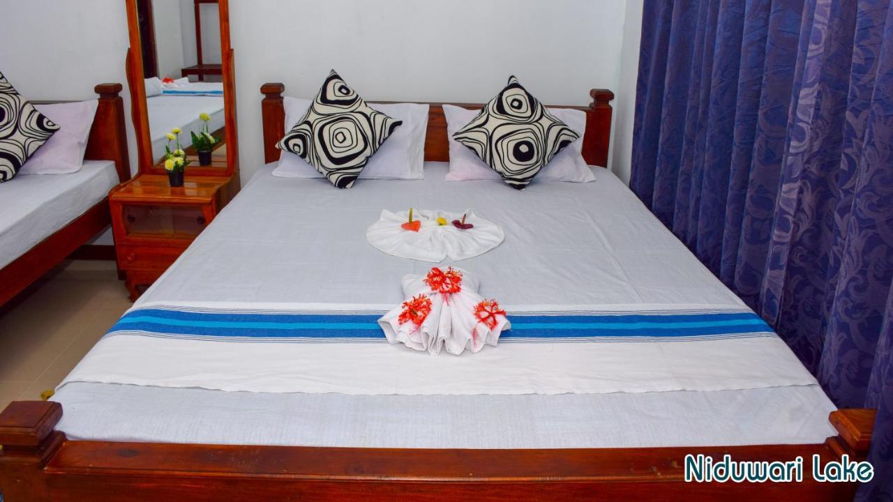 Niduwari Lake Homestay Dambulla Εξωτερικό φωτογραφία